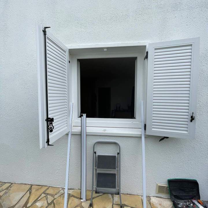 Moustiquaire fenêtre Moret Loing et Orvanne